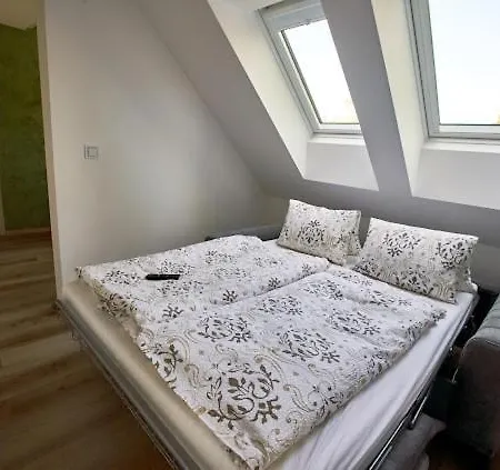 Albatros * Jablonné v Podještědí